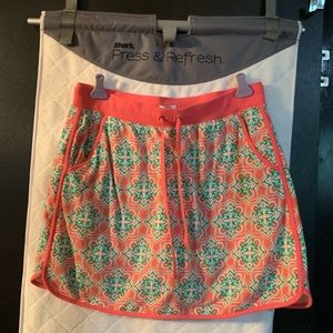 1x Crown & Ivy skort